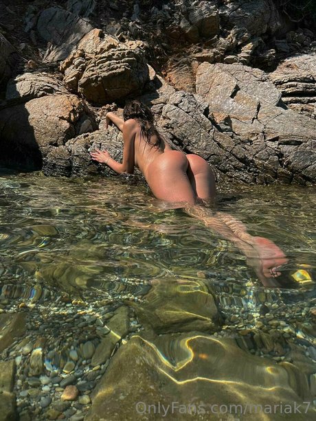 Maria Airie ポルノモデル 写真