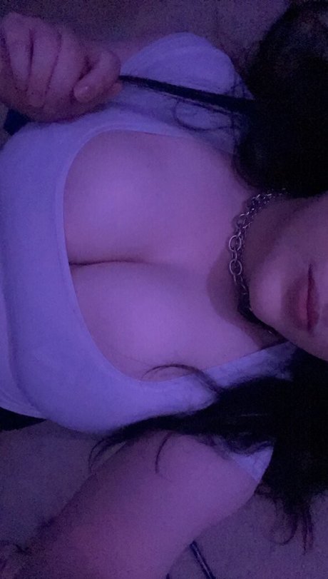 小柄なブロンドの熟女OnlyFans 素敵 画像