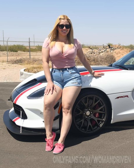 Woman Driven 素敵な女優 写真