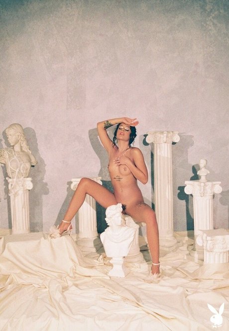 ティーンプッシーOnlyFans アートポルノ 画像