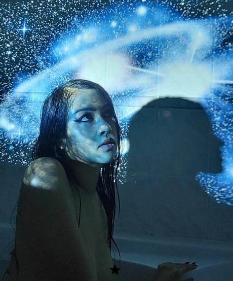 小柄で痩せたOnlyFans xxx ギャラリー