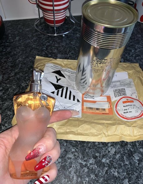 noirsahara 女優 写真