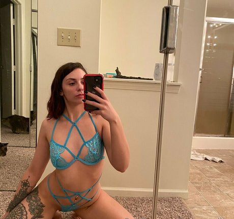 Mona Darling 可愛いモデル 写真