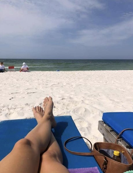 小柄なブロンドの熟女OnlyFans 無料xxx 写真