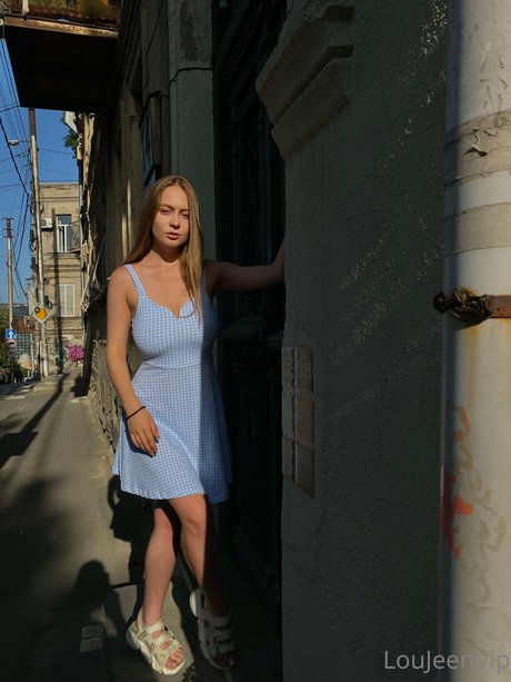 loujeenxxx エロティックなポルノスター ギャラリー