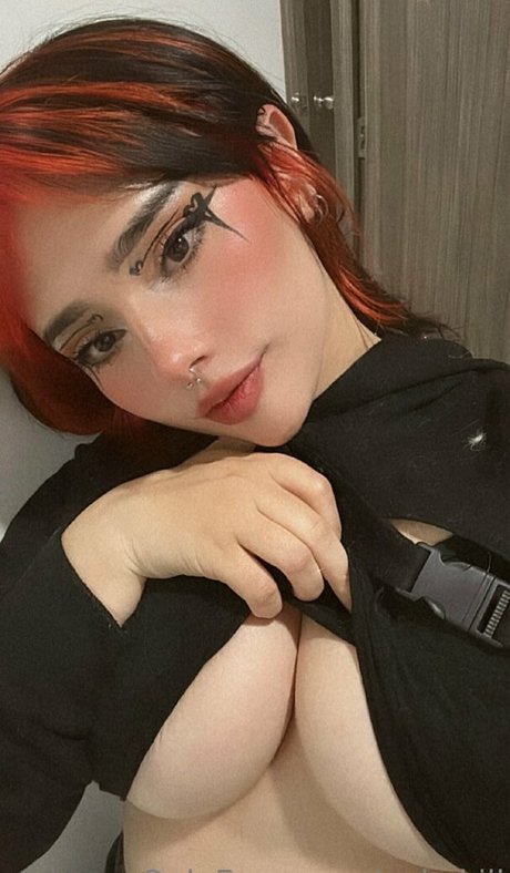 ティーングラスオンリーファン ヌード ギャラリー