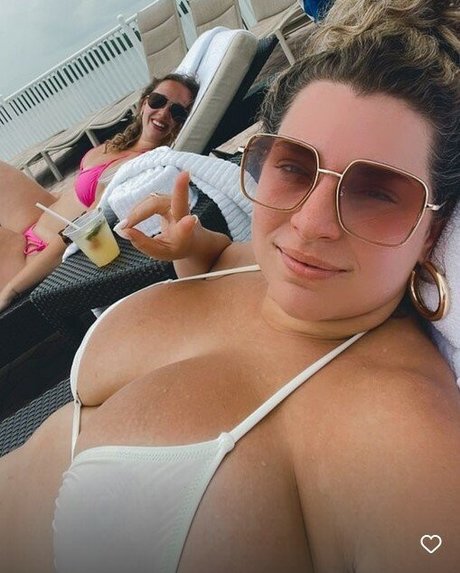 Alex Gervasi HDスター 写真