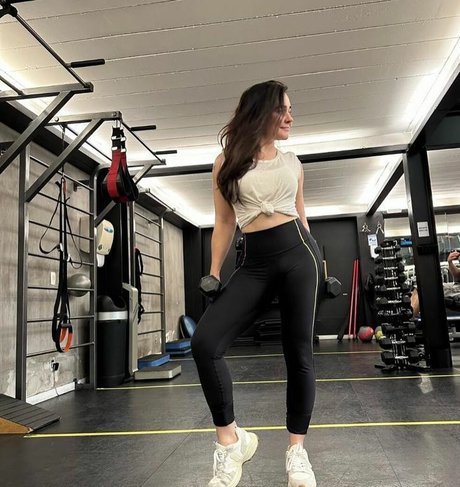 Alessandra Negrini ポルノモデル 画像