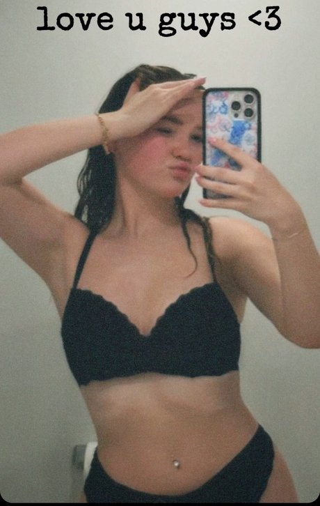 黒のランジェリーOnlyFans アダルト アーカイブ