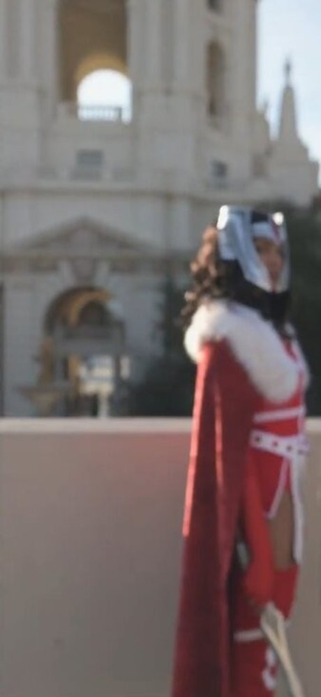 小柄なブロンドの熟女OnlyFans ヌード ギャラリー