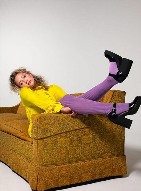 Lili Reinhart アダルト女優 画像