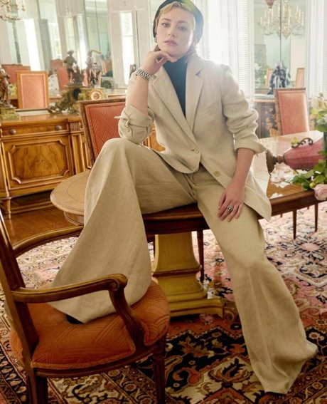 Lili Reinhart アダルトスター 写真