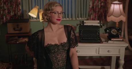 ゲイランジェリーOnlyFans ポルノ 画像