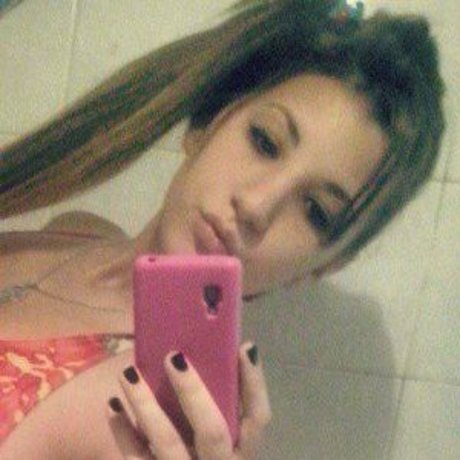 Mile Asquini 裸のモデル 写真