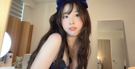 OnlyFansを無効にしました ポルノグラフィック 写真