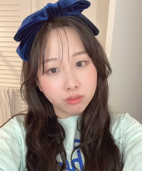 曲線美の赤毛OnlyFans ホット裸 画像