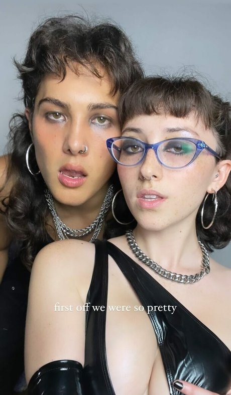 毛深いBBW OnlyFans ホットポルノ 画像