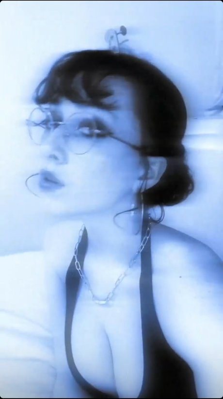 asmrベイビーonlyfans セクシー 写真