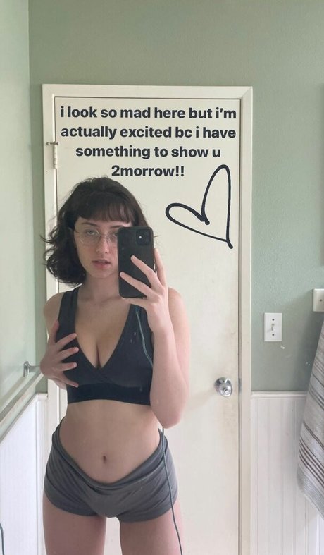 ぽっちゃりエモOnlyFans 無料 写真