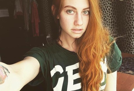 Umbird HD女優 写真