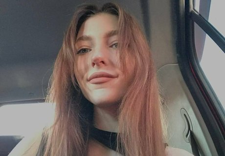 エボニートップオンリーファン 裸 画像