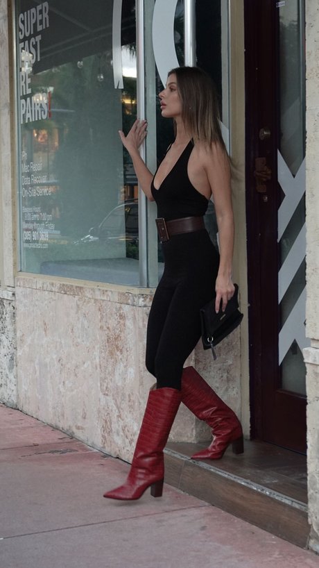 大きなお尻のマンコOnlyFans 美しい ギャラリー