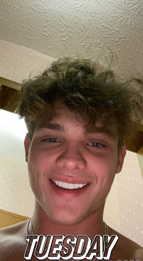 アジアンシャワー OnlyFans 裸 ギャラリー