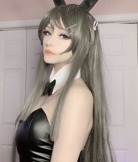 Uzileks アダルトモデル 画像