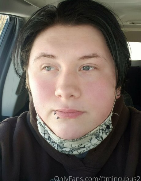 ゴスアジアンOnlyFans ヌード アーカイブ