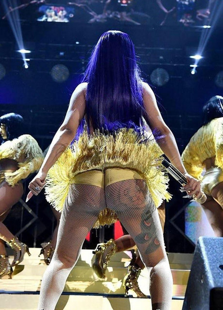 Cardi B 無料のポルノスター 写真