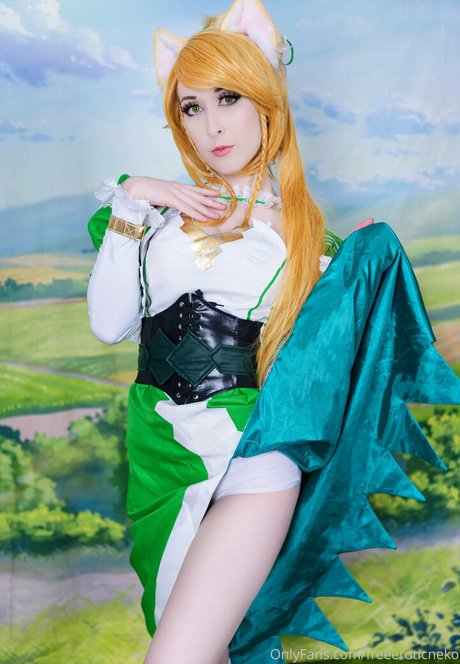 freeeroticneko 美しいスター 写真