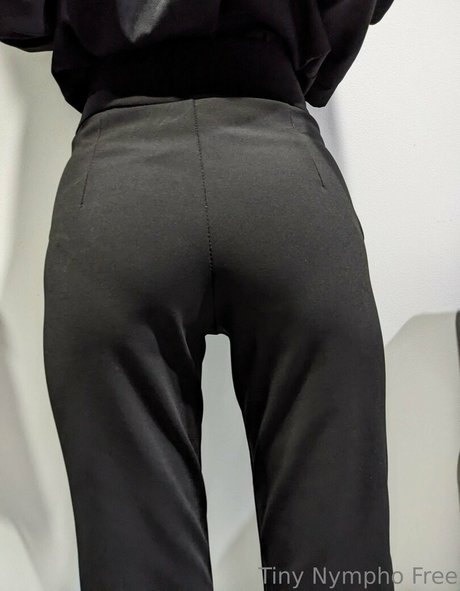 tiny nympho free ホット女優 写真