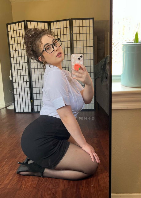 imrosebeck 美しい女優 画像