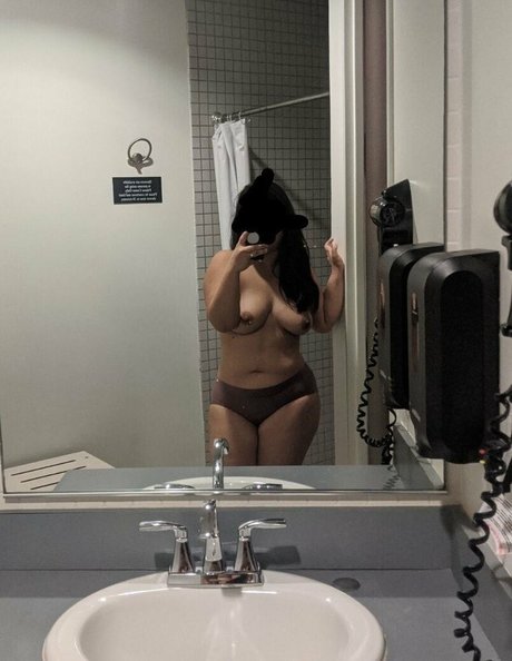 太った黒人女性OnlyFans ポルノ 画像