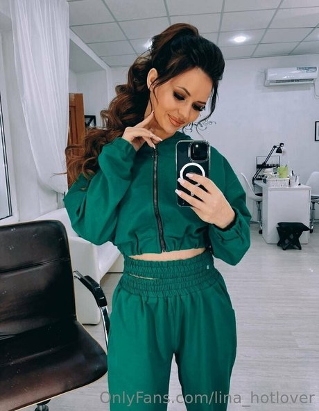 lina hotlover ホットなポルノスター 写真