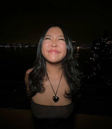 Madeline Jin ホット女優 画像