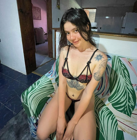 乱交OnlyFans ホット 画像