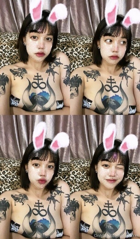 Itsmukkk ポルノスター セクシー ギャラリー