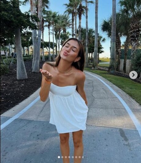 OnlyFansの無料動画 セクシーヌード 写真