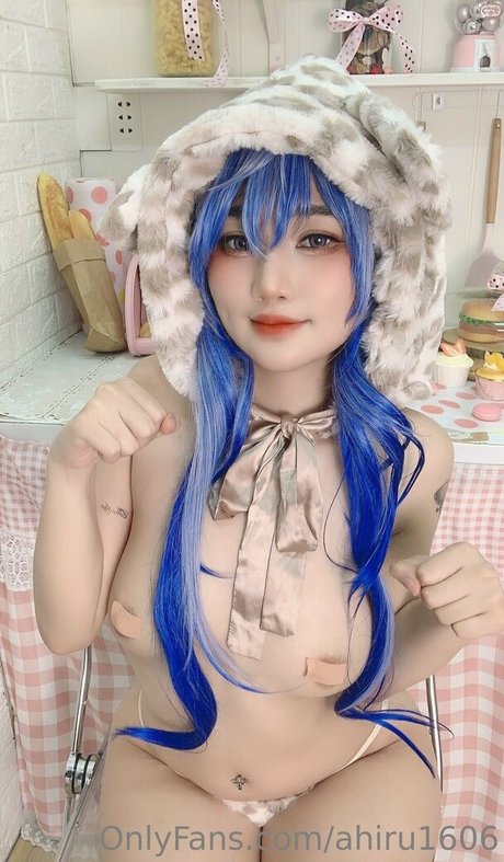 若いティーンのOnlyFans アート裸 写真