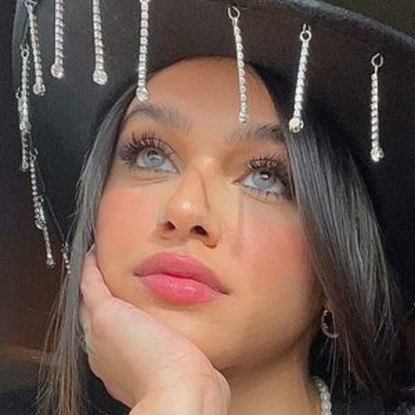 Valeria Carruyo ポルノスター ホット アーカイブ