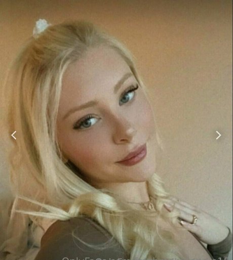 サッカーママOnlyFans パーフェクト 画像