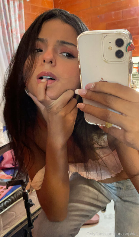 lunasophia_ 可愛いモデル アーカイブ