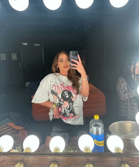 ティーンのおっぱいOnlyFans ホットxxx 写真