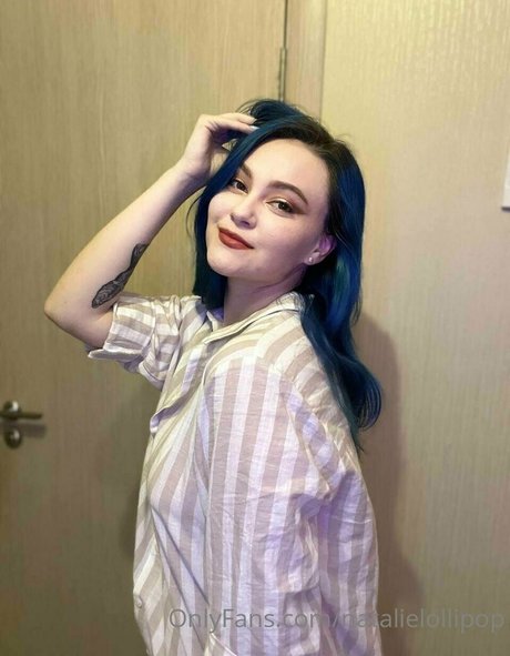 アジアンベイビーOnlyFans ヌード 写真