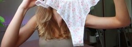 Mary Lvk トップポルノスター 画像