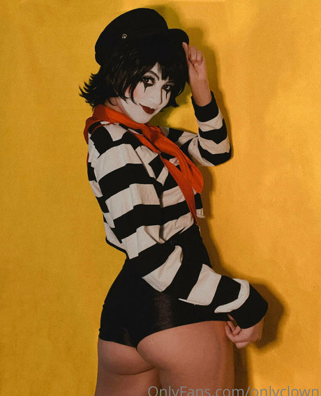 Onlyclown ポルノスター HD アーカイブ