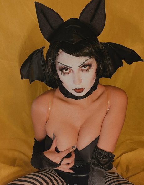 Onlyclown ホットスター 写真