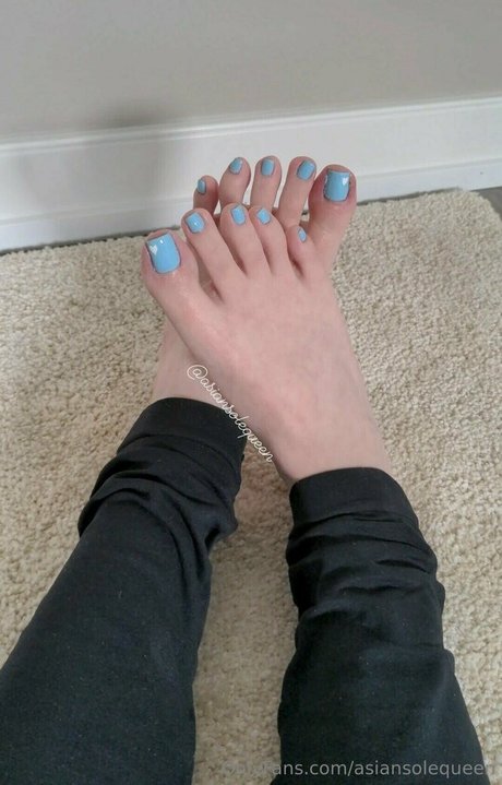 黒のランジェリーOnlyFans 美しいポルノ 写真