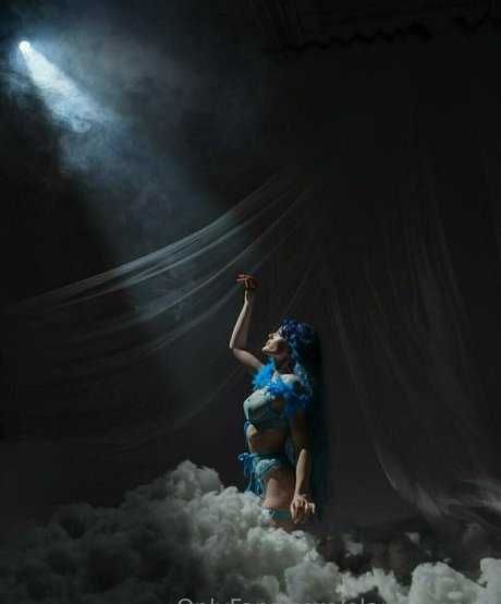 レズビアン ストラップオン OnlyFans ヌード アーカイブ